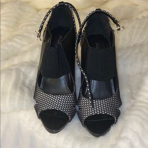 ALDO BLACK WEDGES. Worn once for a wedding.